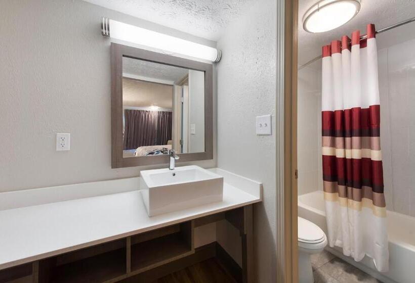 Номер Superior Кровать Кинг, Red Roof Inn Dayton  Moraine/u Of Dayton