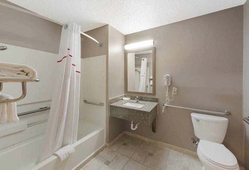 장애인용 디럭스룸, Red Roof Inn Mansfield