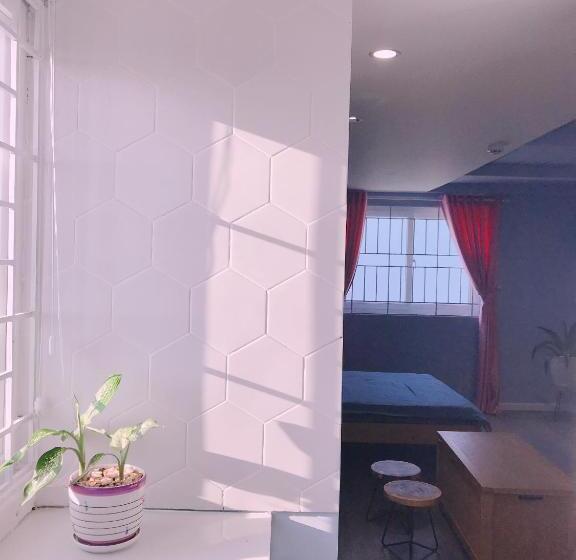 استودیوی استاندارد با چشم‌انداز دریا, Sleep Box Hostel Phú Quốc