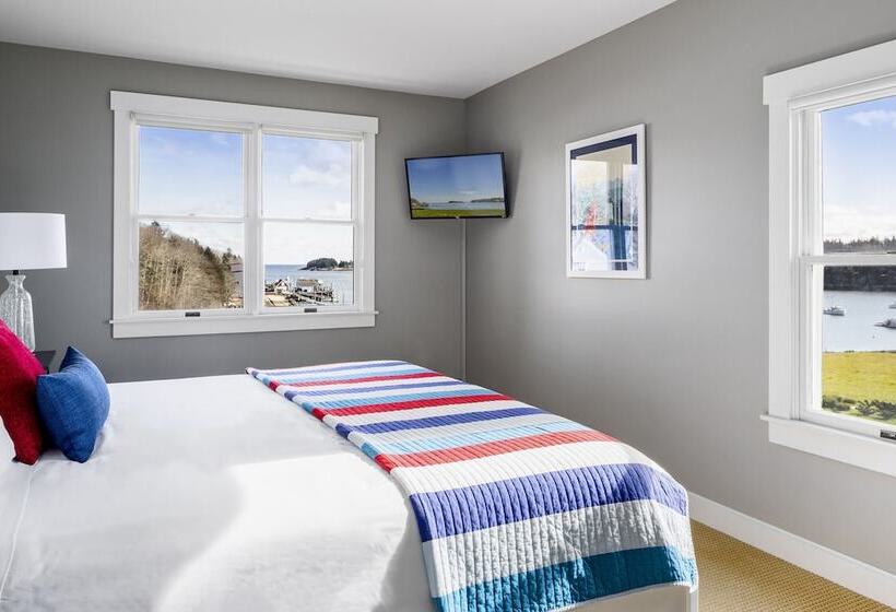 Номер Deluxe, East Wind Inn & Suites