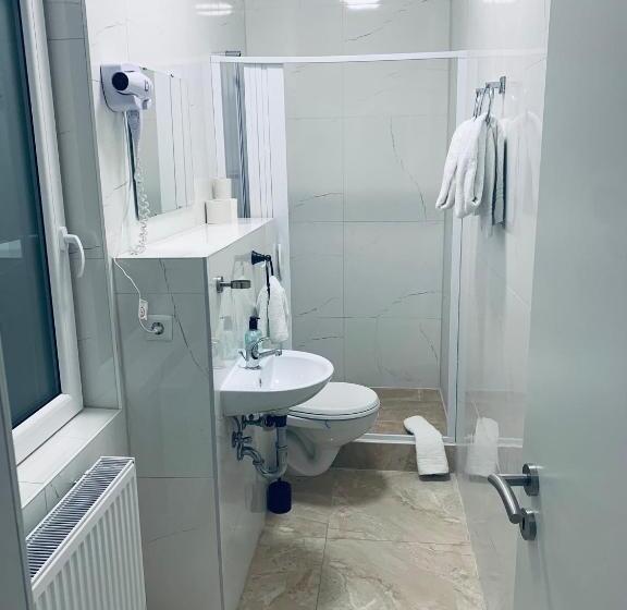 Номер Стандарт, Royal