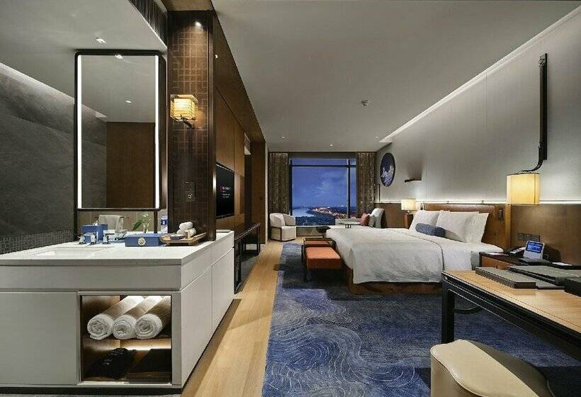 Номер Премиум, Hualuxe Nanjing Yangtze River