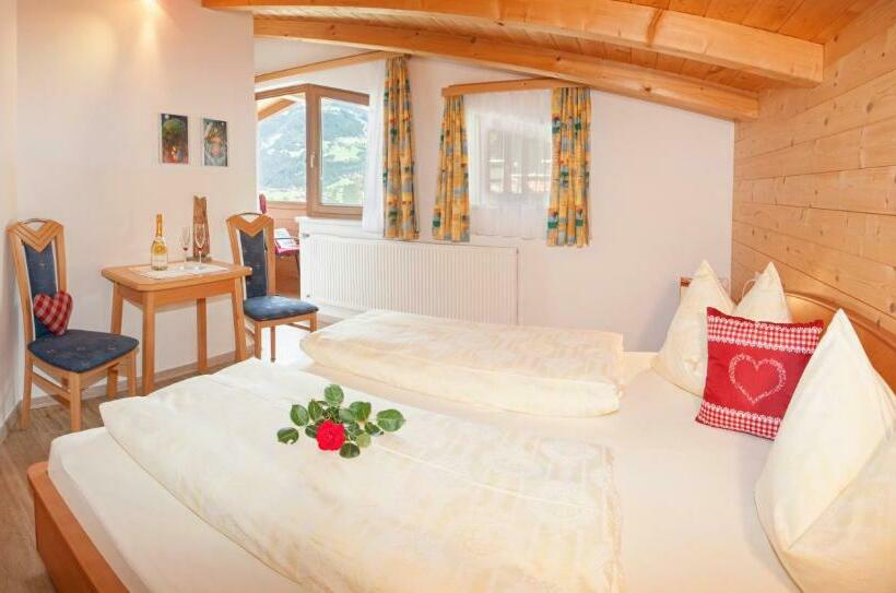 Апартаменты 1 Спальня с Балконом, Apart Alpensonne Zillertal