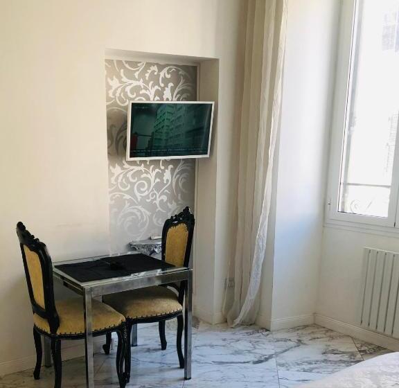 اتاق لوکس, Parisa Suite
