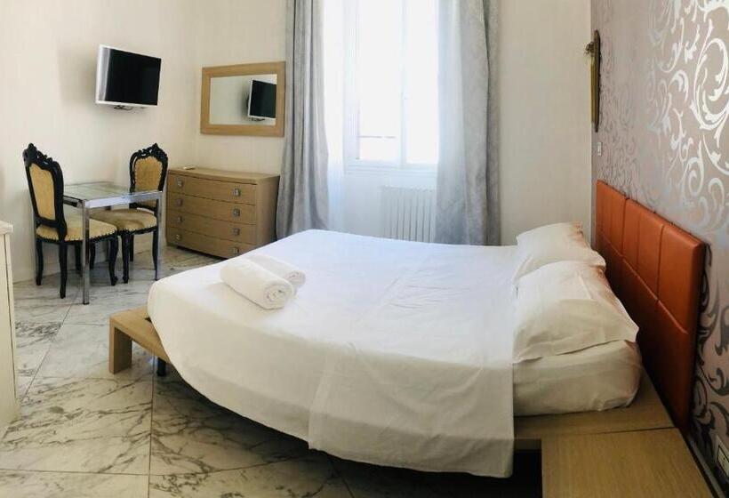 اتاق لوکس, Parisa Suite