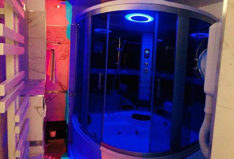 سوییت خانوادگی, Parisa Suite
