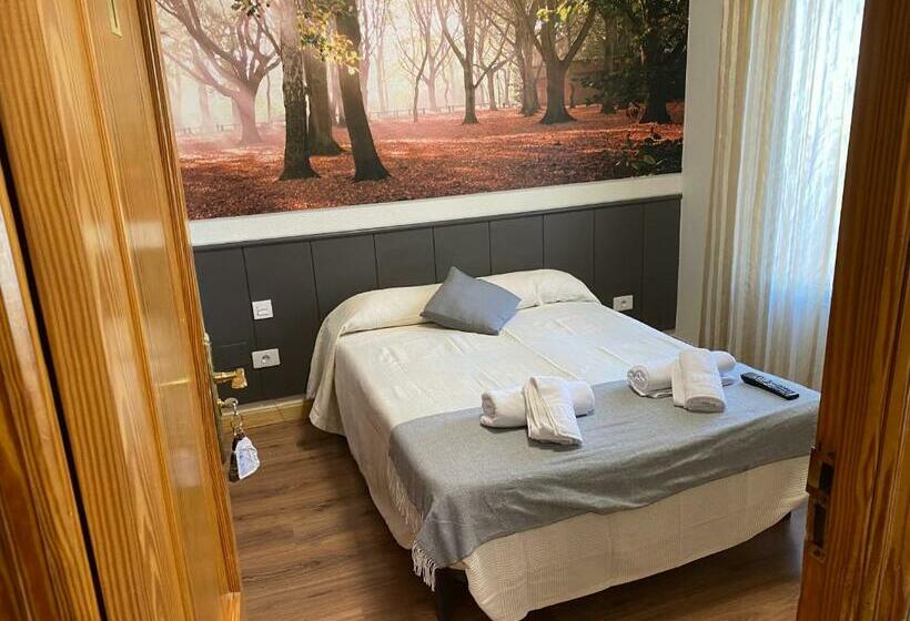 Номер Стандарт, Hostal Restaurante Río Ubierna