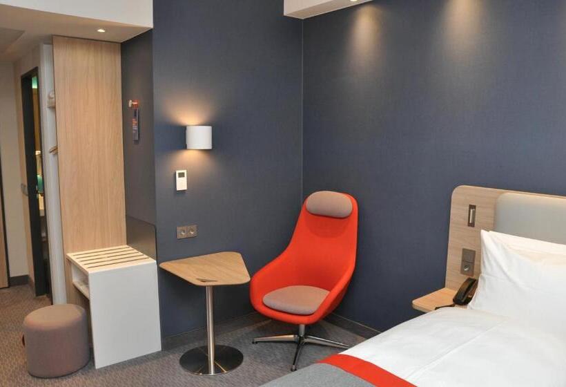 Номер Стандарт, Holiday Inn Express   Sindelfingen, An Ihg