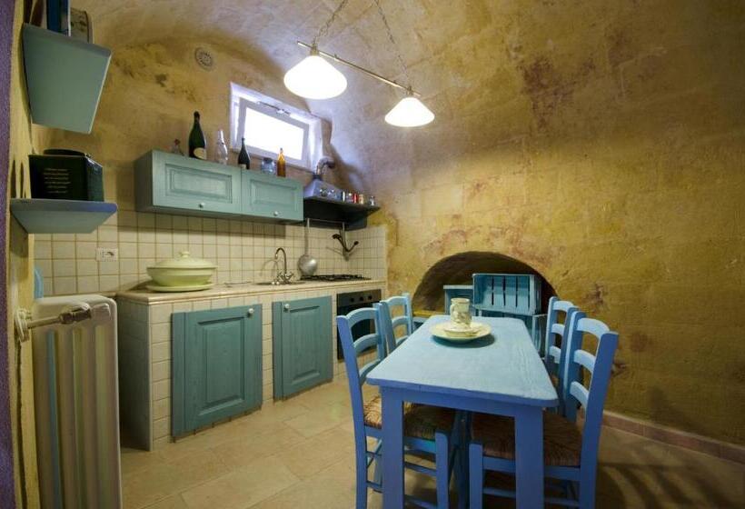 استودیوی استاندارد, Casa Del Sole