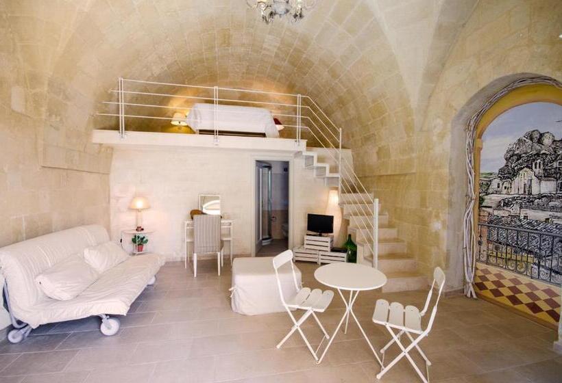 استودیوی استاندارد, Casa Del Sole