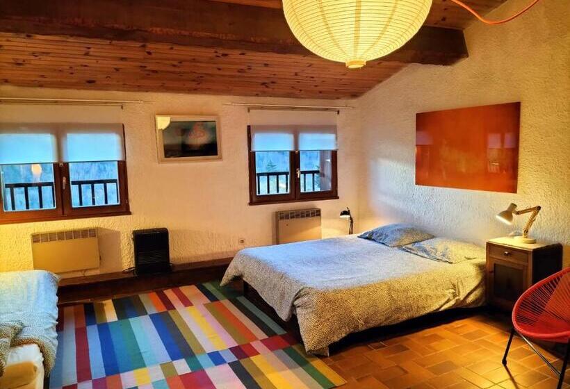 Трехместный Номер Классика, La Maison Sous Le Château