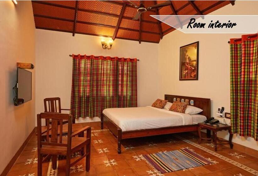 4间卧室的房子, Marutham Village Resort
