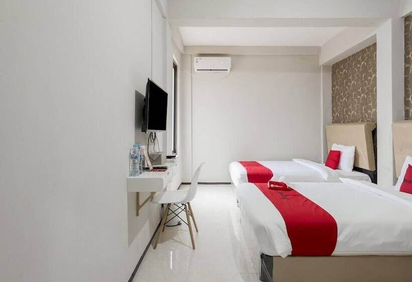 اتاق استاندارد, Reddoorz Near Grand City Mall 2