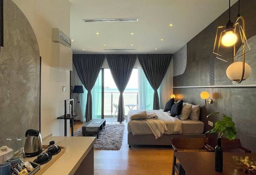 디럭스 룸 바다 전망, Swiss Belhotel Kuantan