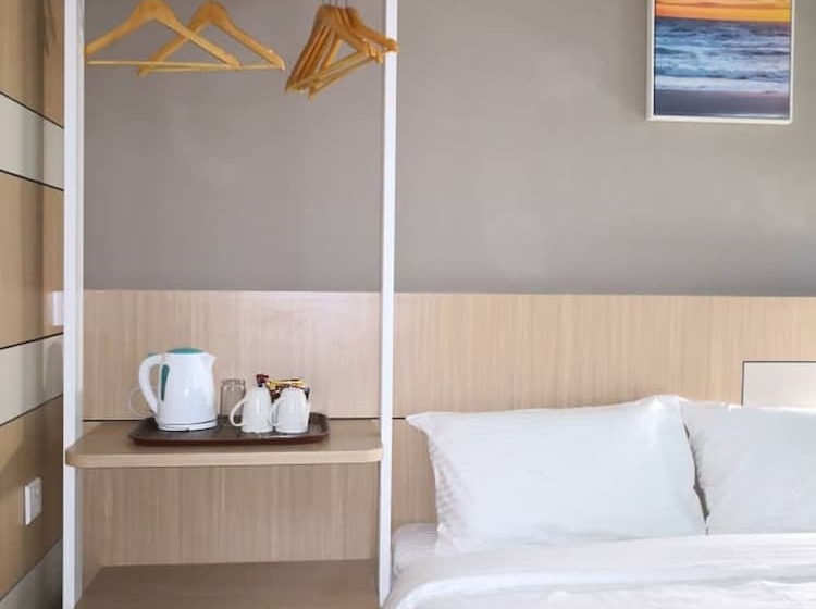 חדר סטנדרט לשלושה, Walk In