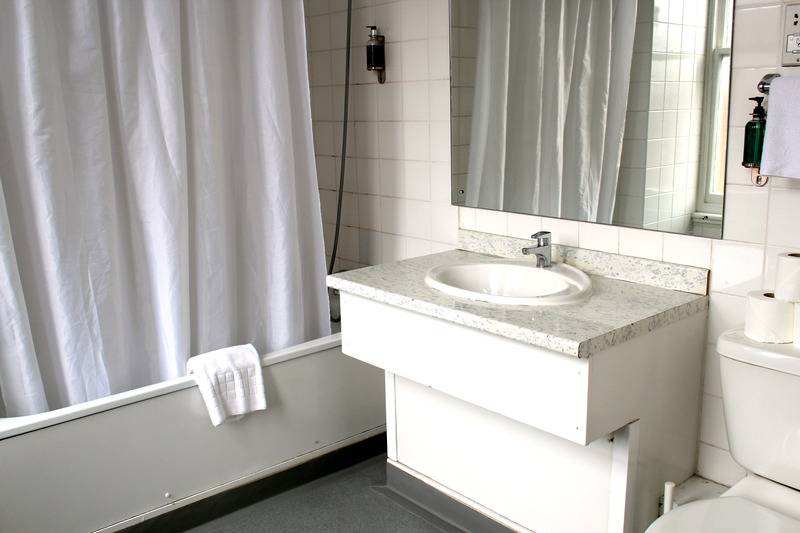 Номер Стандарт, Discovery Inn  Leeds