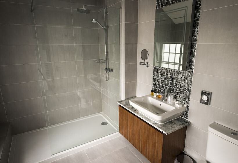 Семейный Номер, The Croft Hotel, Bw Signature Collection