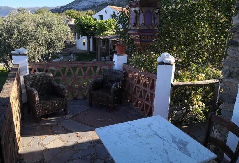 스위트, Rural Alqueria De Los Lentos
