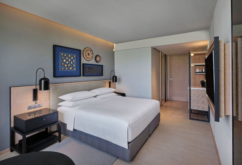 Номер Стандарт Двуспальная Кровать, Four Points By Sheraton Phuket Patong Beach Resort