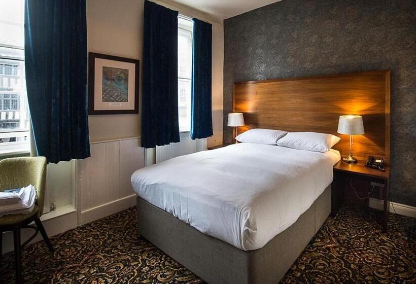 Номер Стандарт, George Hotel Wetherspoon