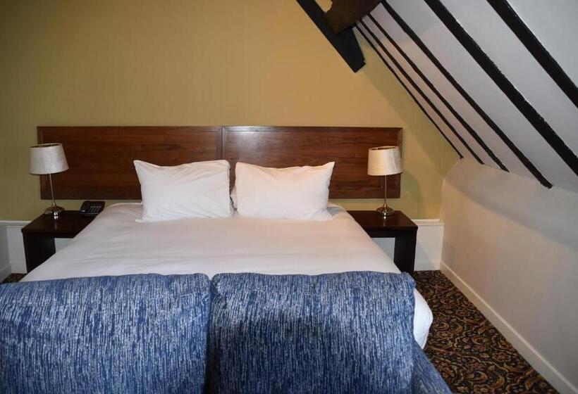Семейный Номер, George Hotel Wetherspoon