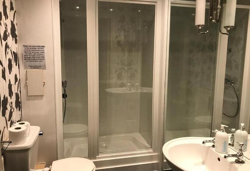 Номер Стандарт Совместная Ванная, Alexander Guest House