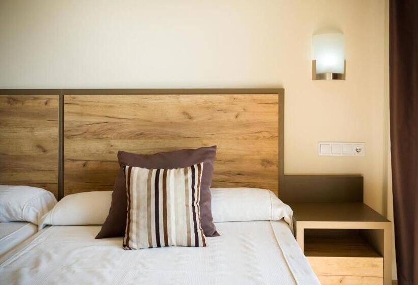 Номер Стандарт Трехместный, Ohtels La Hacienda