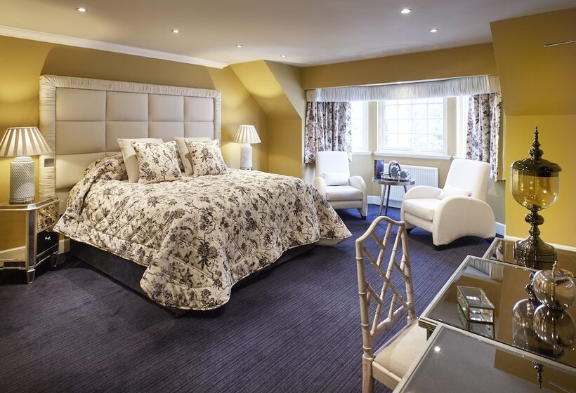 Семейный Номер, Cairn Lodge