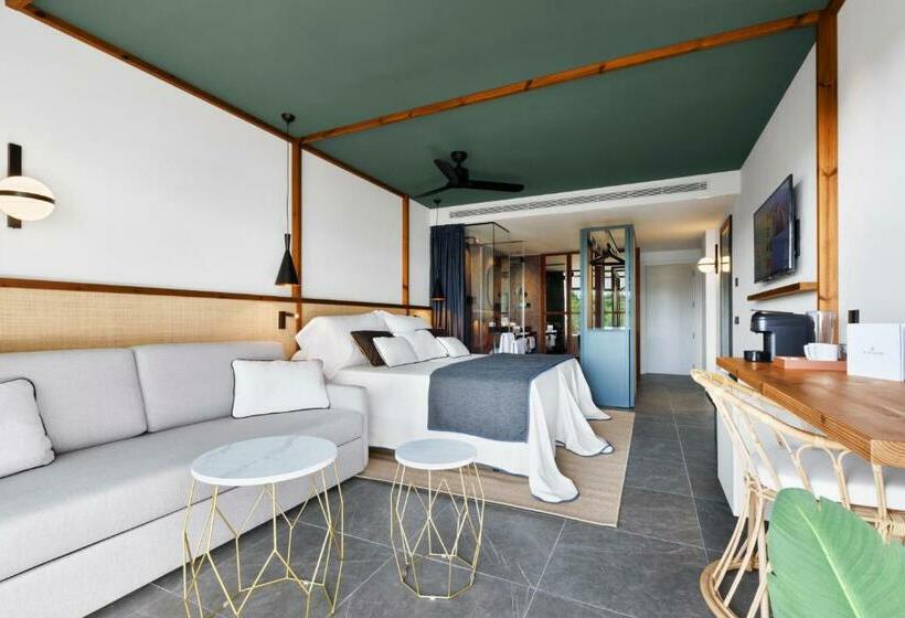 سوییت جونیور با چشم‌انداز دریا, Aubamar Suites & Spa