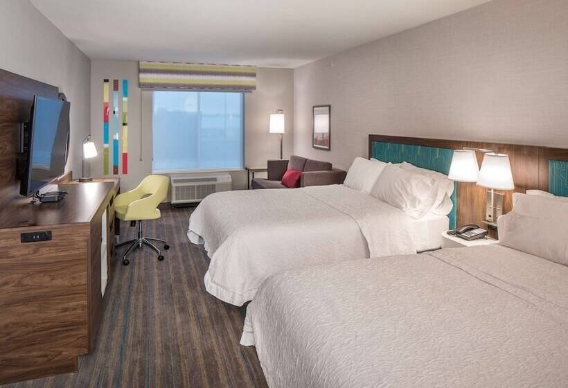 חדר סטנדרט שתי מיטות זוגיות, Hampton Inn Hastings