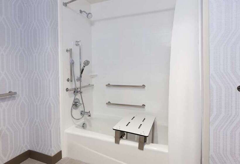 חדר סטנדרט, Hampton Inn Hastings