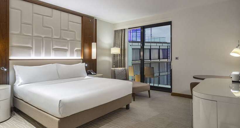 חדר סטנדרט עם מיטת קינג, Hilton Garden Inn Silverstone