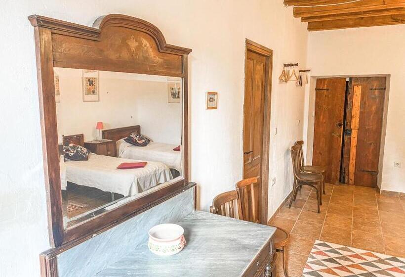 Семейный Номер, Casa Rural Sant Petrus De Madrona