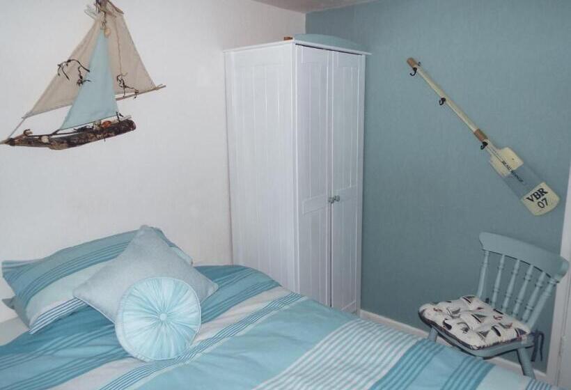 Номер Стандарт Совместная Ванная, Corner House Guest House