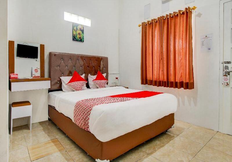 Deluxe Rum, Oyo 3415 Kost Wimane