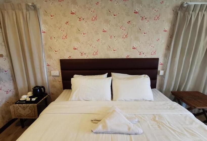 Стандартный Номер Кровать Кинг, Oyo 89969 Mount Hill Villa Kundasang