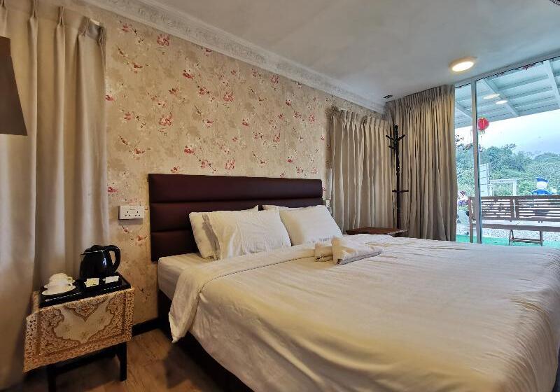 Стандартный Номер Кровать Кинг, Oyo 89969 Mount Hill Villa Kundasang