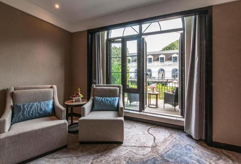 Номер Стандарт с Балконом, Ssaw Boutique Hotel Lishui Jiarui