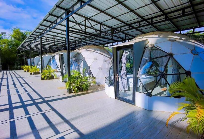 اتاق لوکس, Adventure Dome Resort
