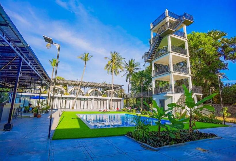 اتاق سوپریور با چشم‌انداز استخر, Adventure Dome Resort