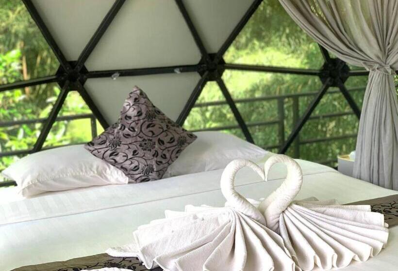 غرفة ديلوكس مزودة بشرفة, Adventure Dome Resort