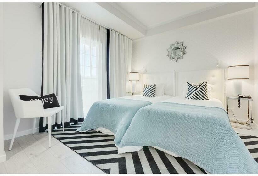 Номер Executive, Cristal Marinha