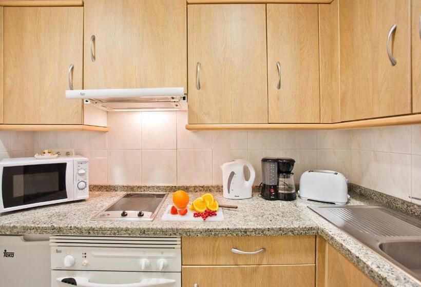 Апартаменты Внутренние 1 Спальня, Sunset Beach Club Hotel Apartments