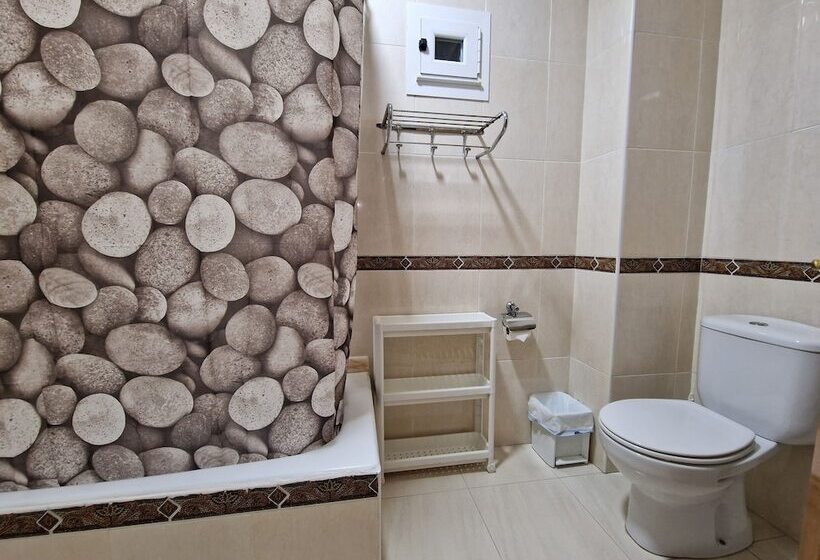 Семейный Номер, Hostal Soto