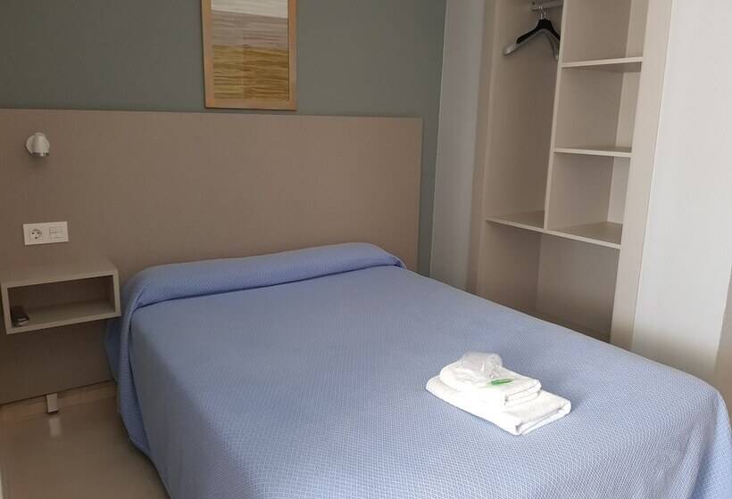 스탠다드 룸, Hostal Soto