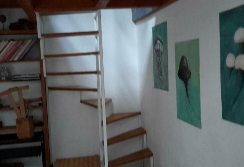 Трехместный Номер Стандарт Вид на Сад, La Bergerie St Didier En Velay 43140