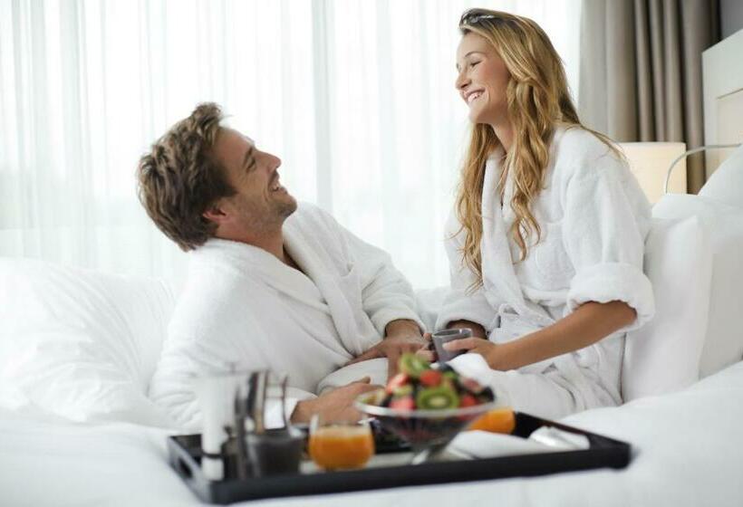 景色の見えるデラックスルーム, Pullman Paris La Defense