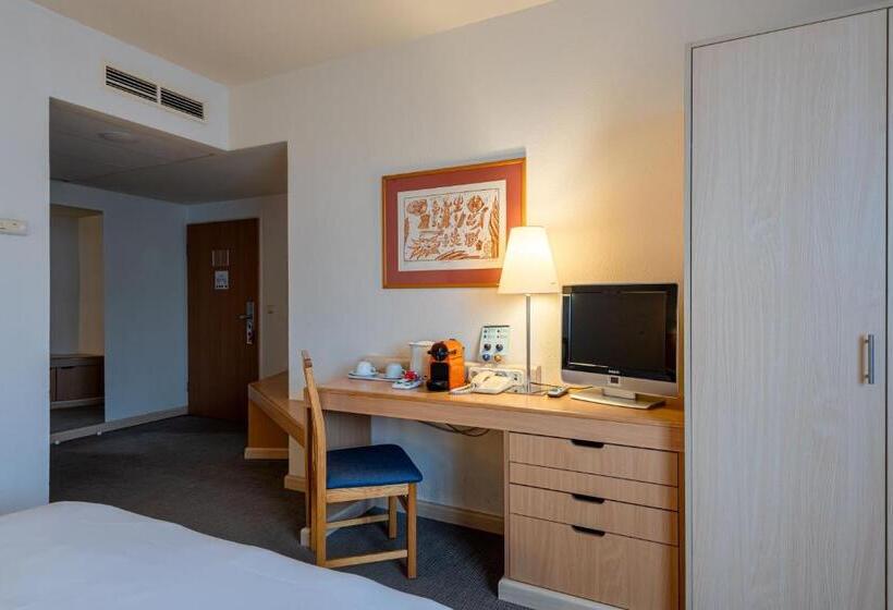 스탠다드 룸, Castrum Hotel Székesfehérvár