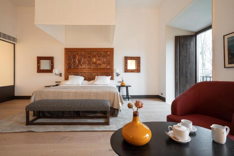 اتاق استاندارد, Parador De Turismo De León
