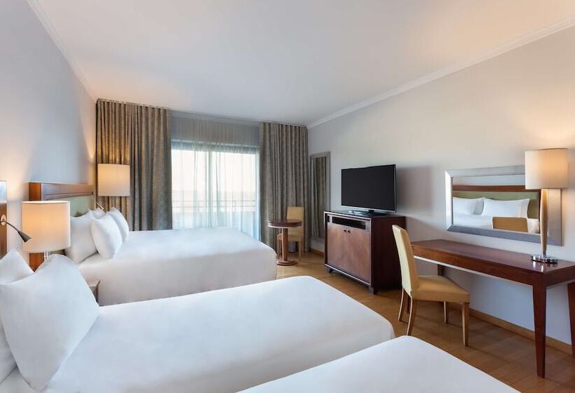 اتاق خانوادگی, Radisson Blu Resort, Malta St. Julian S